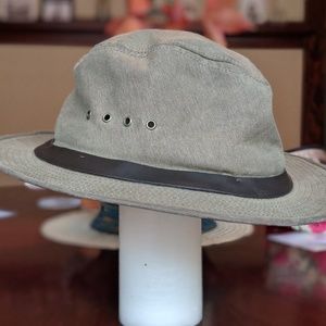 Filson Tin Cloth Packer Hat